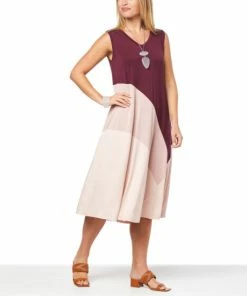 Outlet 🔔 MarlaWynne WynneLayers Colorblocked Sleeveless Jersey Maxi 👗 Dress Rattan/black Combo ⌛ -Outlet MarlaWynne Sales unnamed file 1040