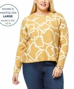 Discount 🧨 MarlaWynne WynneLayers Geometric Pattern Jacquard Knit Cropped Sweater Prairie Sand/ecru 🤩 -Outlet MarlaWynne Sales unnamed file 1438