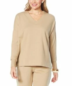 Cheap ⌛ MarlaWynne WynneLayers V-Neck Modified Box Top Dusty Blue ✔️ -Outlet MarlaWynne Sales unnamed file 1600