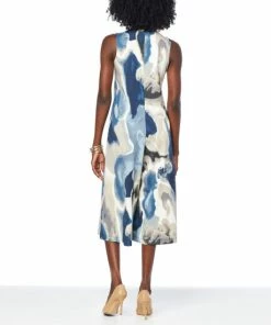 Outlet 🎉 MarlaWynne Ponte Knit Jumpsuit With Pockets Indigo Print 😍 -Outlet MarlaWynne Sales unnamed file 1667