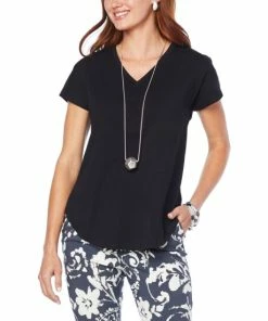 Coupon 🎁 MarlaWynne WynneLayers V-Neck 👚 Shirttail Scoop Hem Tee Faded Blue ✨