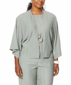 Hot Sale 🎉 MarlaWynne Plisse Knit Kimono Topper Sage 🎁