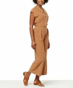 Deals 👍 MarlaWynne WynneLayers Luxe Crepe Jumpsuit Dark Camel 🎉 -Outlet MarlaWynne Sales unnamed file 2211