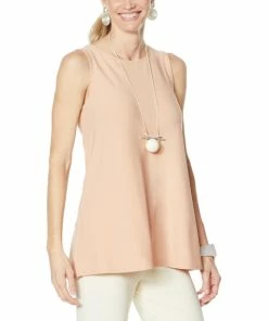 Flash Sale ⭐ MarlaWynne WynneLayers Luxe Crepe Tank Sand 🎉