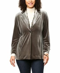 Flash Sale ⌛ MarlaWynne "As Is" WynneLayers Velvet Blazer 👏