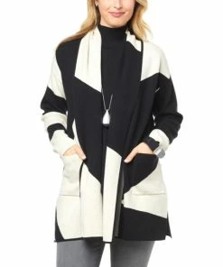 Hot Sale 💯 MarlaWynne "As Is" WynneCollection Graphic Jacquard Knit Topper 🛒