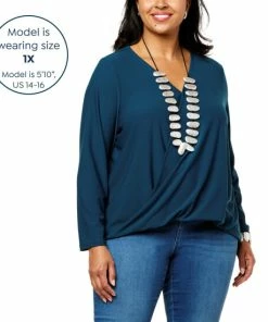 Best Pirce 🛒 MarlaWynne WynneLayers Luxe Crepe Twist Front Top Petrol 😉 -Outlet MarlaWynne Sales unnamed file 467