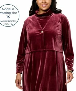 Brand new 🧨 MarlaWynne WynneLayers Cropped Velvet Cardigan Black 💯 -Outlet MarlaWynne Sales unnamed file 495