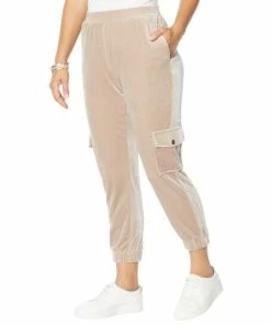 New 😍 MarlaWynne WynneLayers Stretch Velvet Pull-On Cropped Jogger Pant Black 👍 -Outlet MarlaWynne Sales unnamed file 633