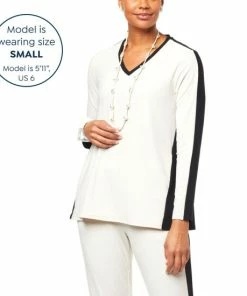 Brand new 🥰 MarlaWynne WynneLayers Luxe Crepe Colorblocked Butterfly Top Petrol/sea Blue Combo 🎉 15 Brand new 🥰 MarlaWynne WynneLayers Luxe Crepe Colorblocked Butterfly Top Petrol/sea Blue Combo 🎉 -Outlet MarlaWynne Sales unnamed file 866